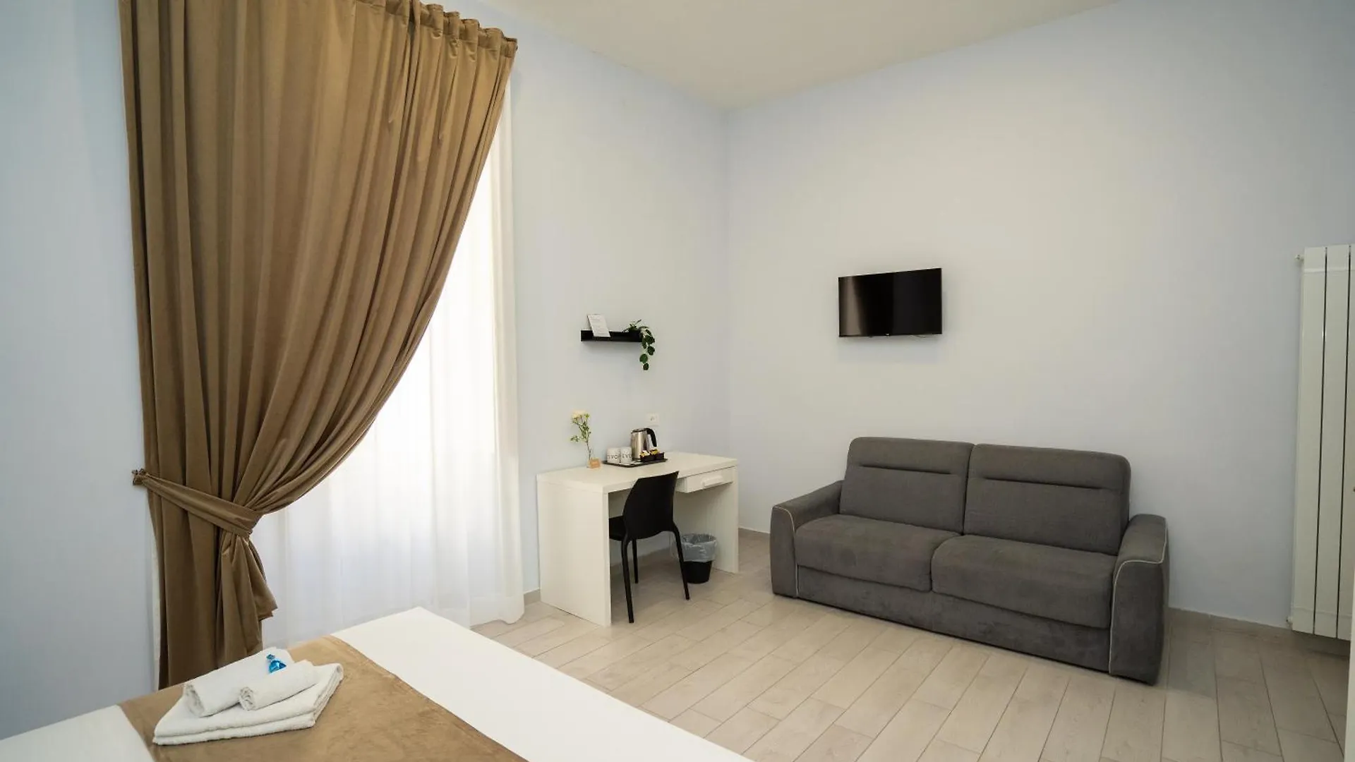 Mida'S Boutique Rooms Naples Italy