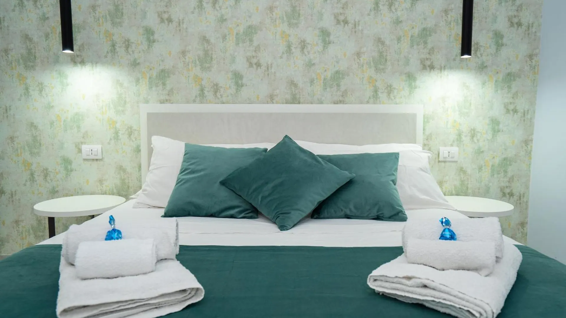 Mida'S Boutique Rooms Naples Guest house